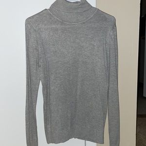 Long sleeve turtleneck